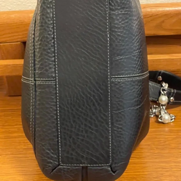 Coach Penelope 2010 Black Pebbled Leather Shoulder Bag - Picture 7 of 11